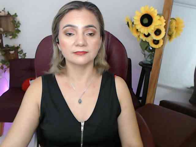 ana-milf webcam