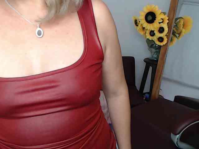 ana-milf webcam