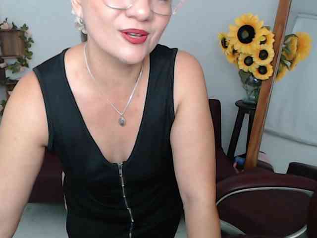 ana-milf webcam