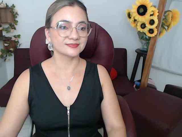 ana-milf webcam