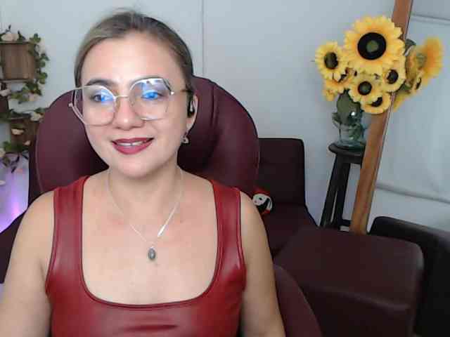 ana-milf webcam