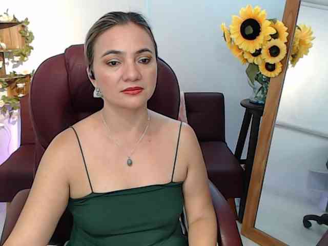 nude sex chat Ana-milf