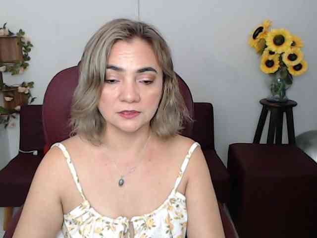 ana-milf