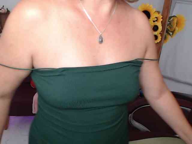 ana-milf webcam