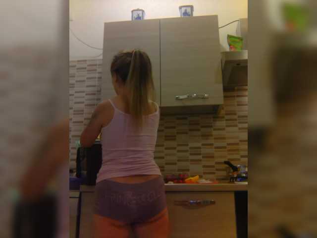 Dark-Angel-22 live cam on BongaCams