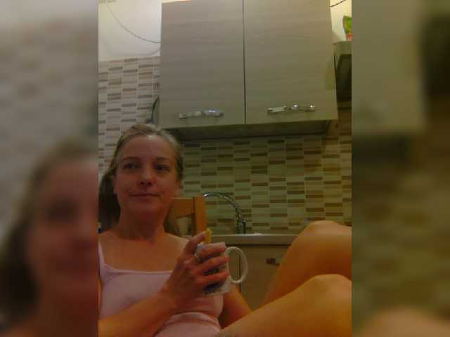Dark-Angel-22 live cam preview