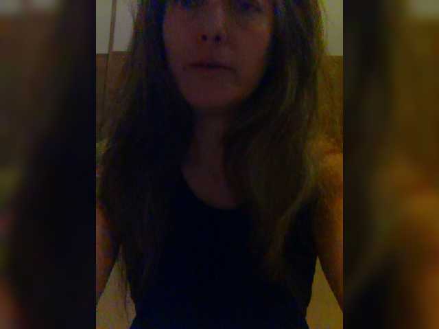 Dark-Angel-22, en vivo ahora en BongaCams