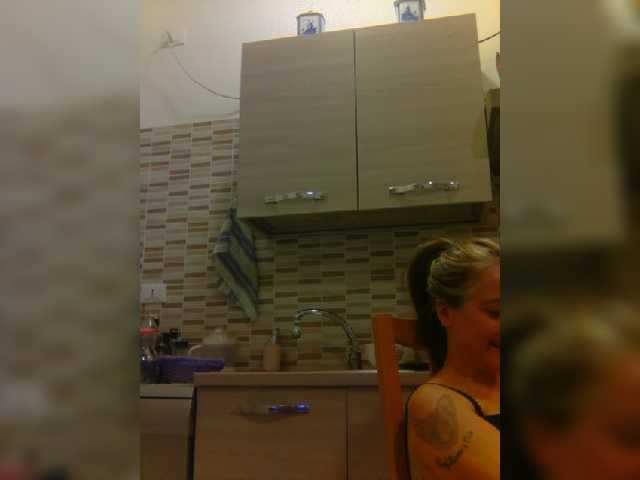 Dark-Angel-22 live cam on BongaCams