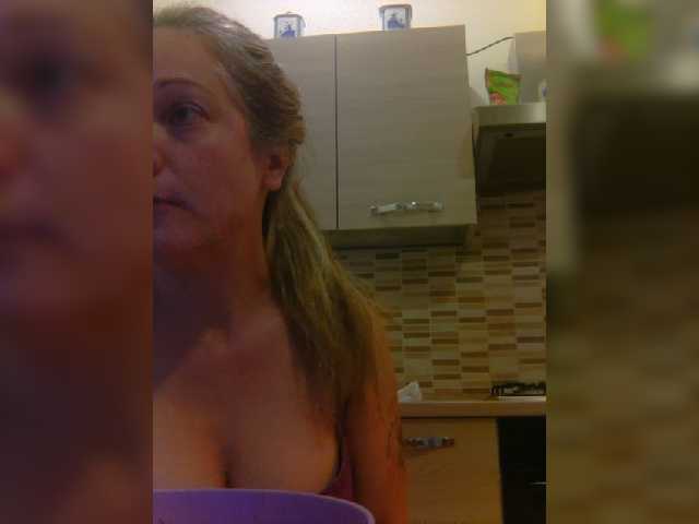 Dark-Angel-22 live cam on BongaCams