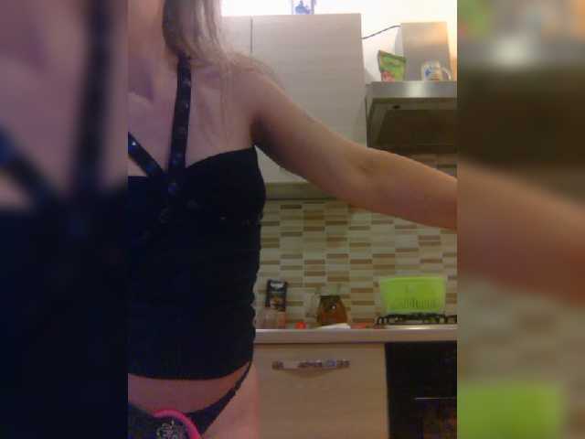 Dark-Angel-22 live cam preview