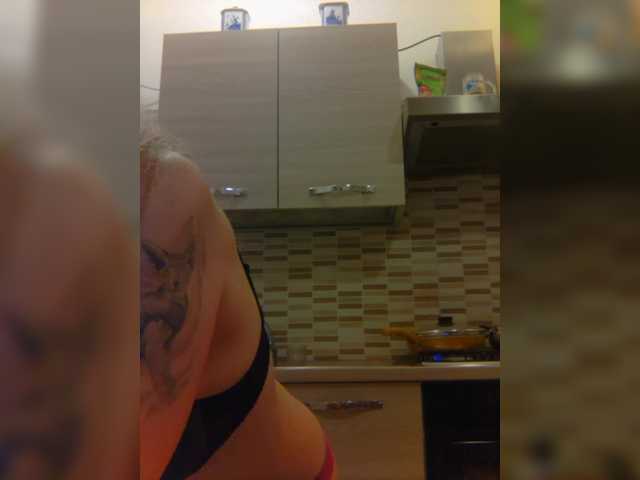 Dark-Angel-22 live cam on BongaCams