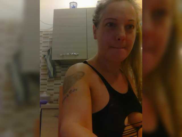 Dark-Angel-22 live cam on BongaCams