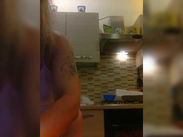 Dark-Angel-22 live cam on BongaCams