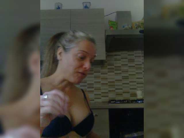 Dark-Angel-22 live cam on BongaCams