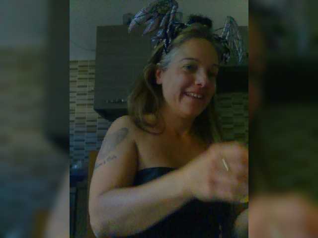 Dark-Angel-22 live cam