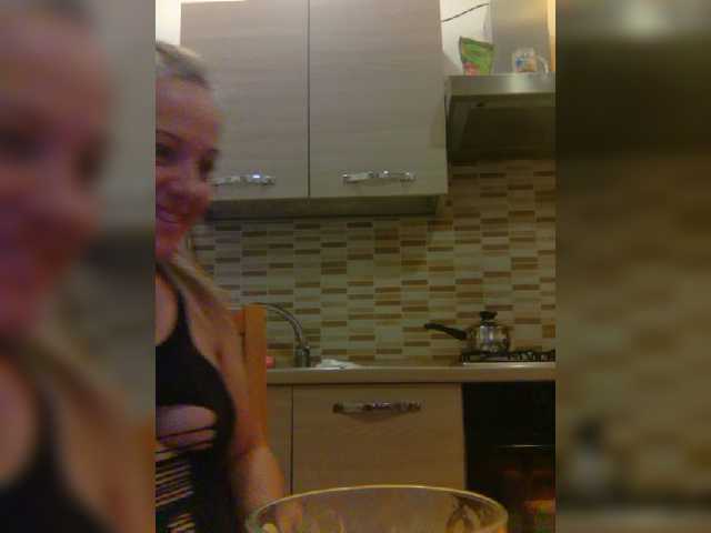 Dark-Angel-22 live cam on BongaCams