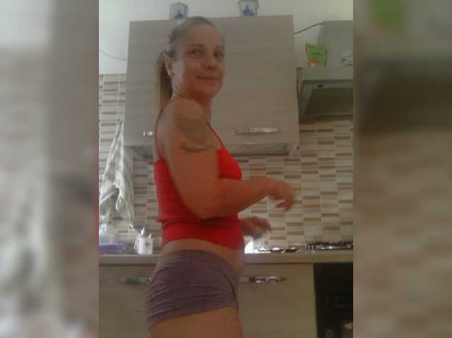 Dark-Angel-22 live cam preview