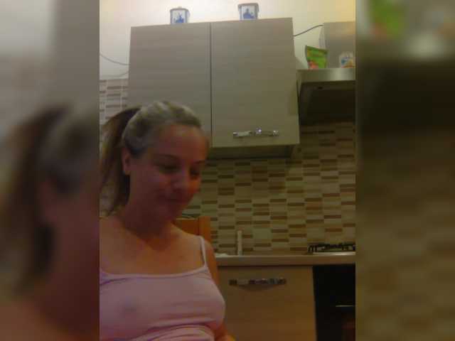 Dark-Angel-22 live cam on BongaCams