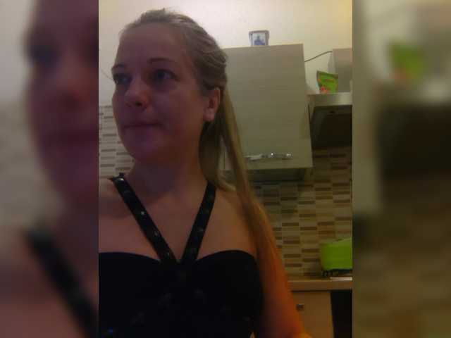 Dark-Angel-22 live cam on BongaCams