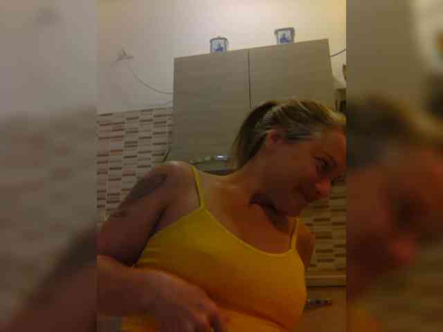 Dark-Angel-22 webcam