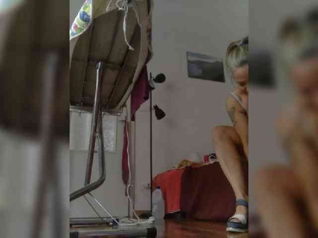 Dark-Angel-22 webcam