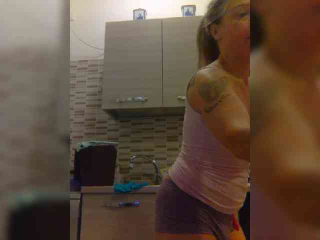 Dark-Angel-22 webcam