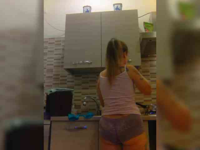Dark-Angel-22 webcam