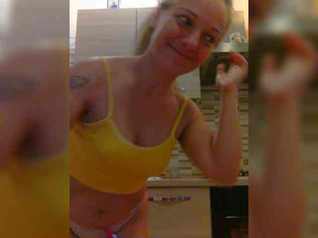 Dark-Angel-22 webcam