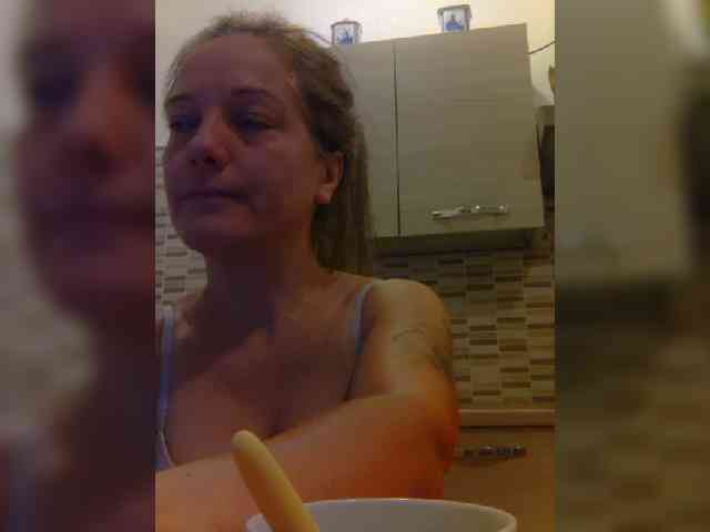 Dark-Angel-22 webcam