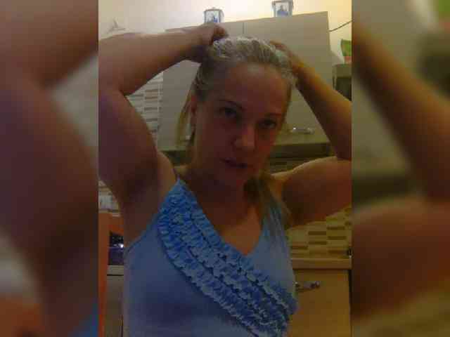 Dark-Angel-22 webcam