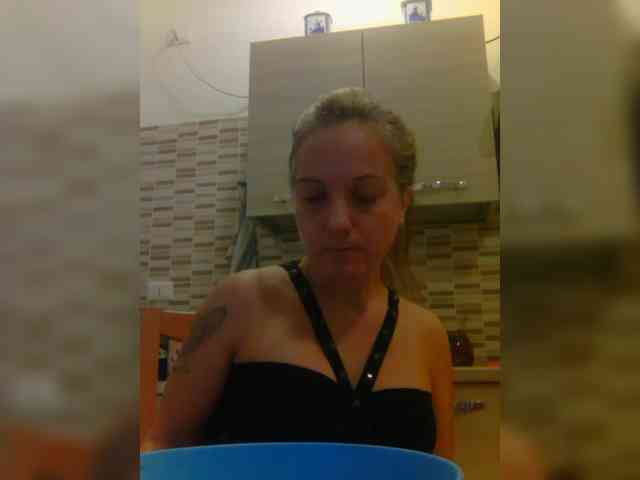 Dark-Angel-22 webcam