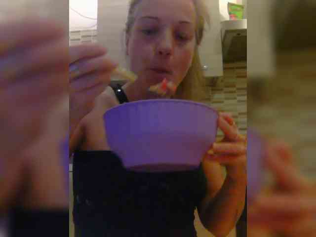 Dark-Angel-22 webcam