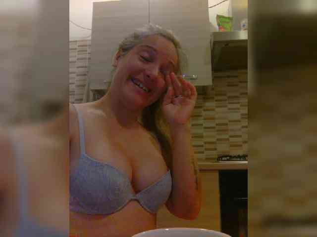 Dark-Angel-22 webcam