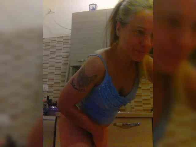 Dark-Angel-22 webcam
