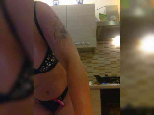 Dark-Angel-22 webcam