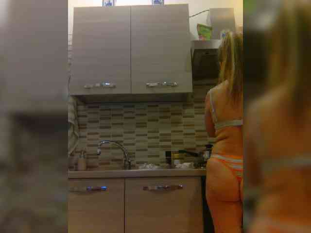 Dark-Angel-22 webcam