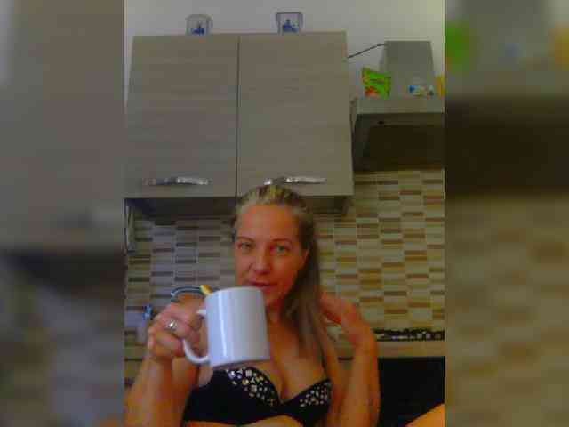 Dark-Angel-22 webcam