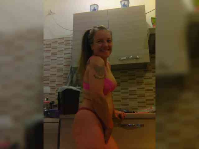 Dark-Angel-22 webcam