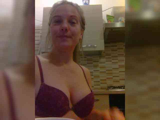 Dark-Angel-22 webcam