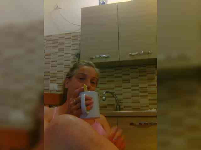 Dark-Angel-22 webcam