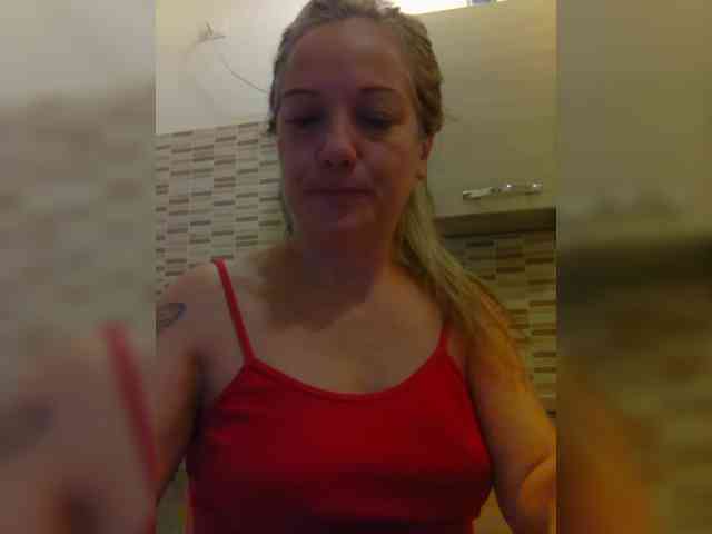 Dark-Angel-22 webcam
