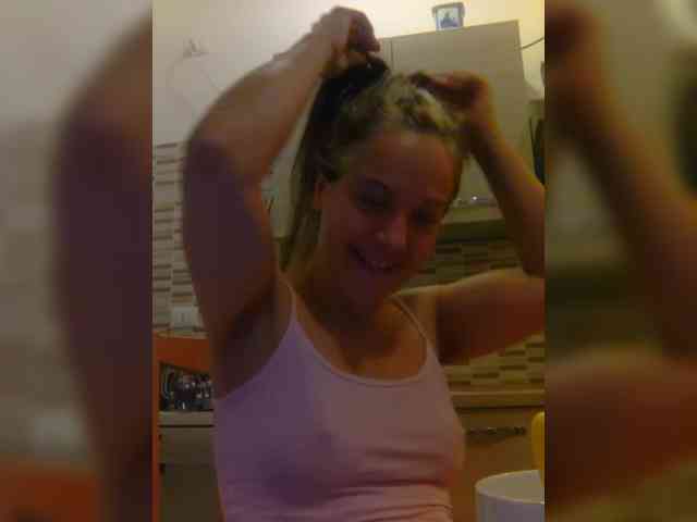 Dark-Angel-22 webcam