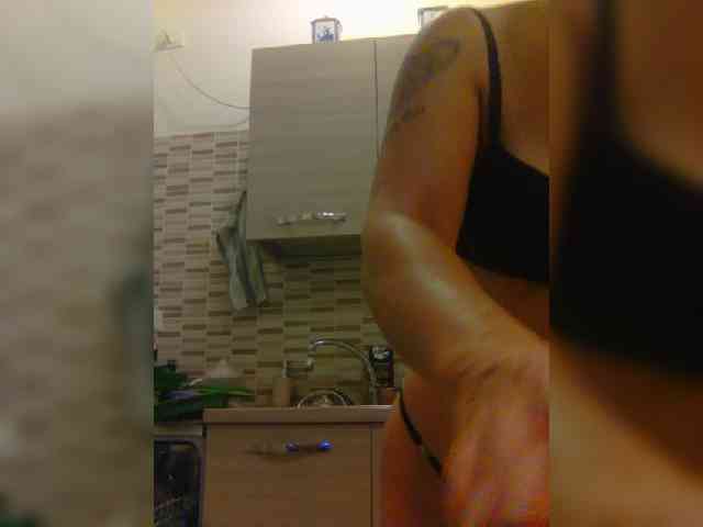 Dark-Angel-22 webcam
