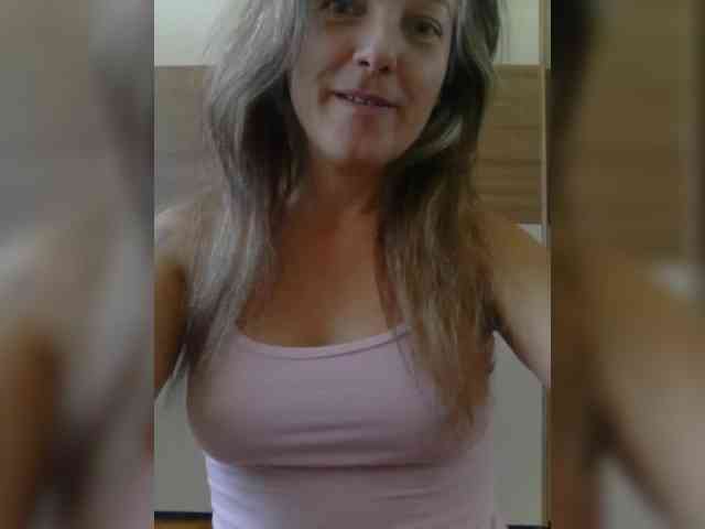 Dark-Angel-22 webcam