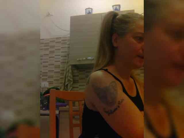 Modella: Dark-Angel-22