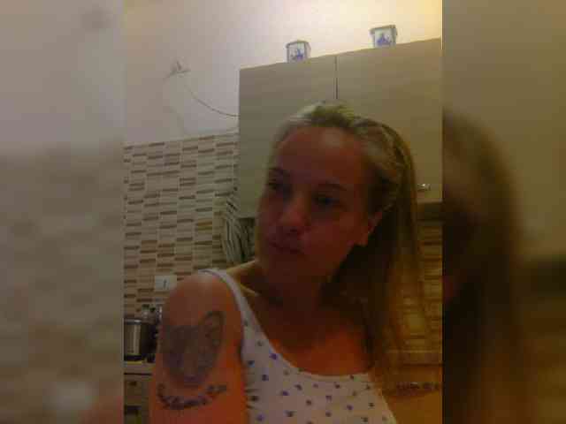 Dark-Angel-22 webcam