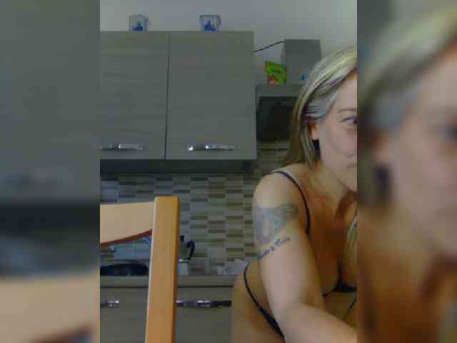 Modella: Dark-Angel-22