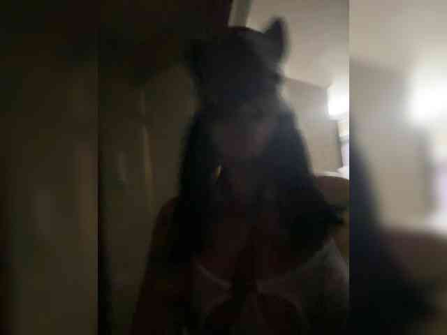 Letti19999 webcam