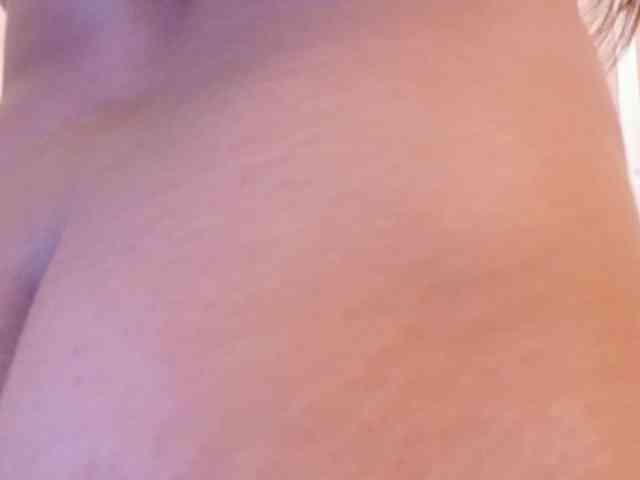 zoe-roux21 webcam