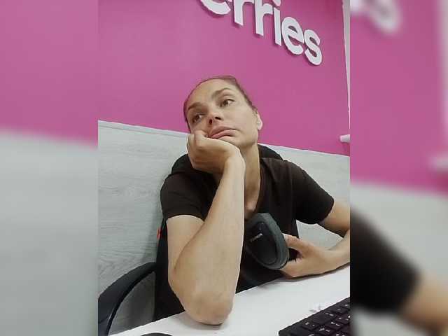 Alisa-TOP live cam on BongaCams